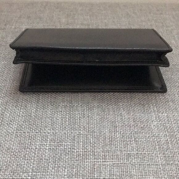 Wholesale price Mobi.D™️Lamb Leather Wallet - Picture 5 of 6